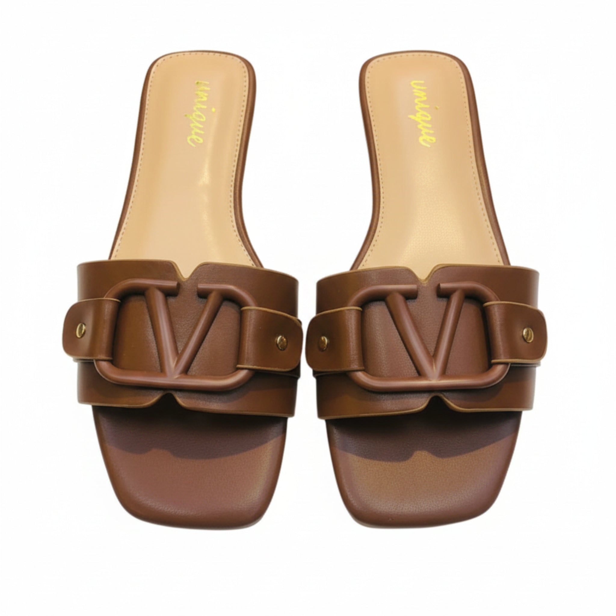 SANDAL
